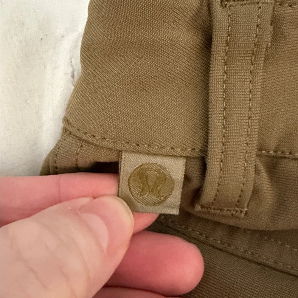 Lululemon Men's ABC 5 Pocket Pants Size 33-Artifact